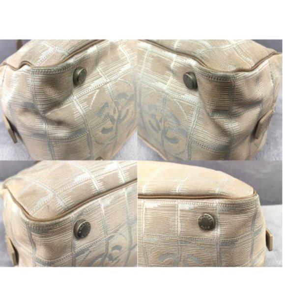 Pre-Owned Authentic CHANEL Travel Line Handbag - Picture 3 of 4